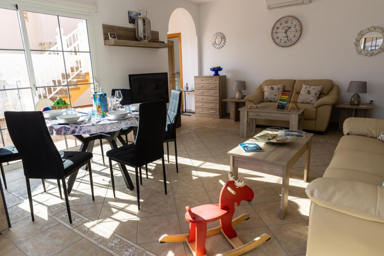 Perfect For Family Holidays With Private Pool, Near Beach And Golf- Villa Ashley Costa De Antigua Exteriér fotografie