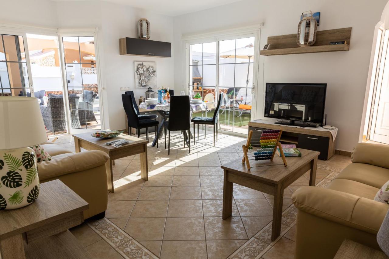 Perfect For Family Holidays With Private Pool, Near Beach And Golf- Villa Ashley Costa De Antigua Exteriér fotografie